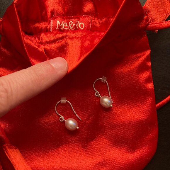 Me & Ro Sterling Silver Pink Freshwater Pearl Drop Earrings - Picture 3 of 4